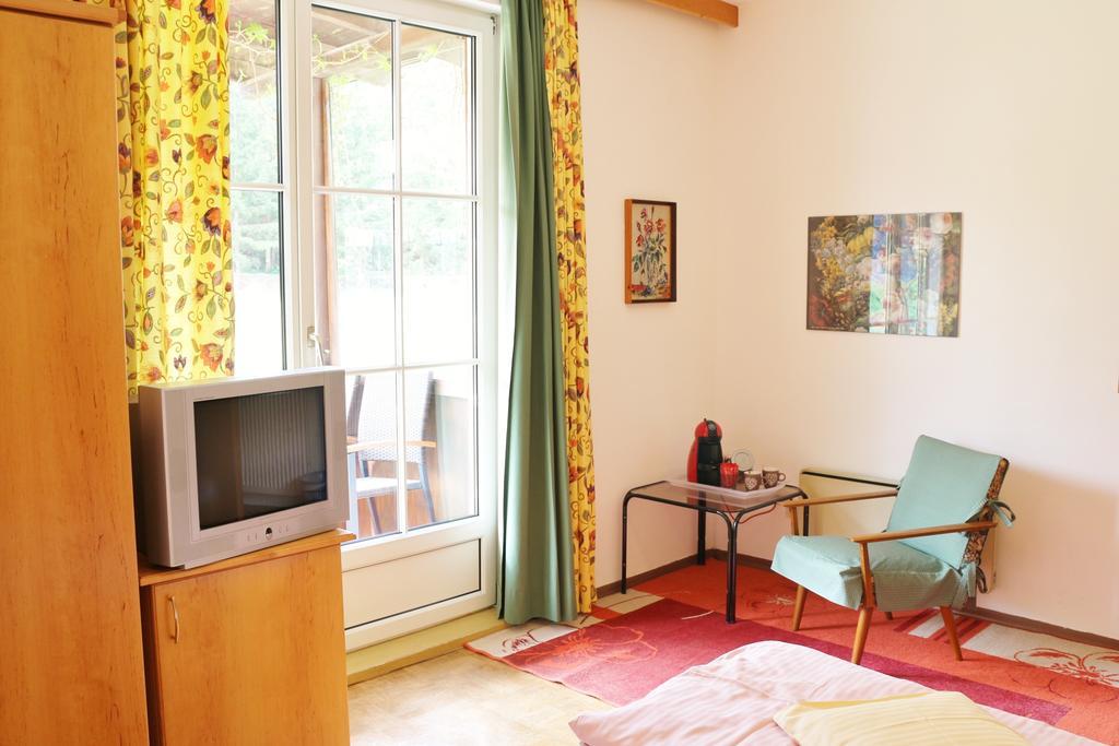 Familienparadies Reichenhauser 滨湖科伊查赫 客房 照片